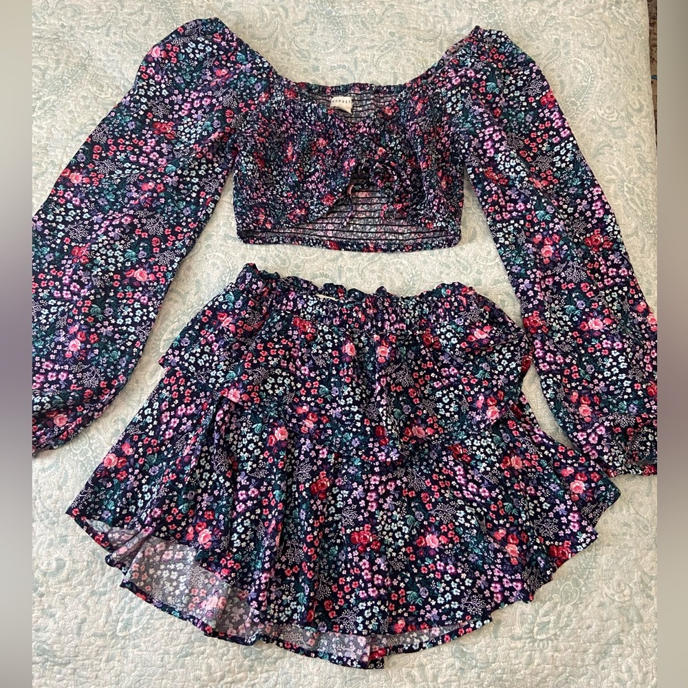 Aéropostale 2-Piece Floral Set Outfit Crop Top Size S Tiered Skirt Size XS